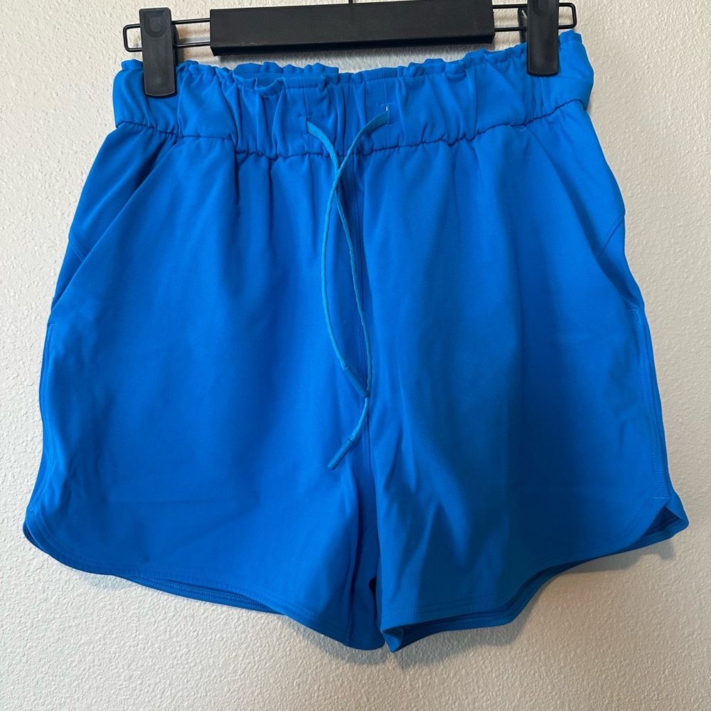 Lululemon Blue Women's Shorts. Sporty. Loose fit. Comfy.